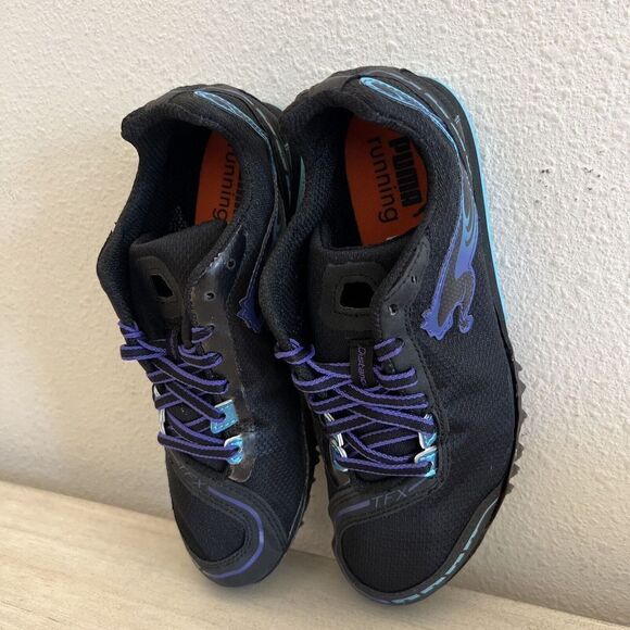 PUMA Women’s Sz 6.5 Black RUNNING TFX DISTANCE V4 Shoes NIB - Picture 10 of 15